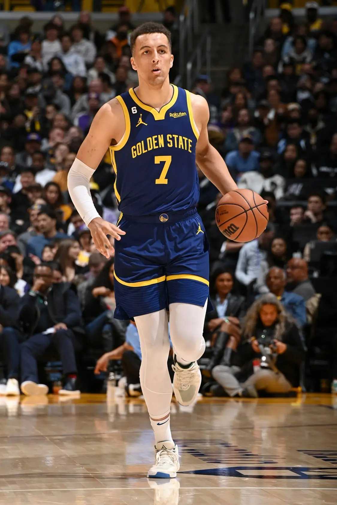 NBA季后赛赛前再迎强敌，金州勇士扳平良机，主帅态度：管理层满意，赛程密集仍需轮换的简单介绍