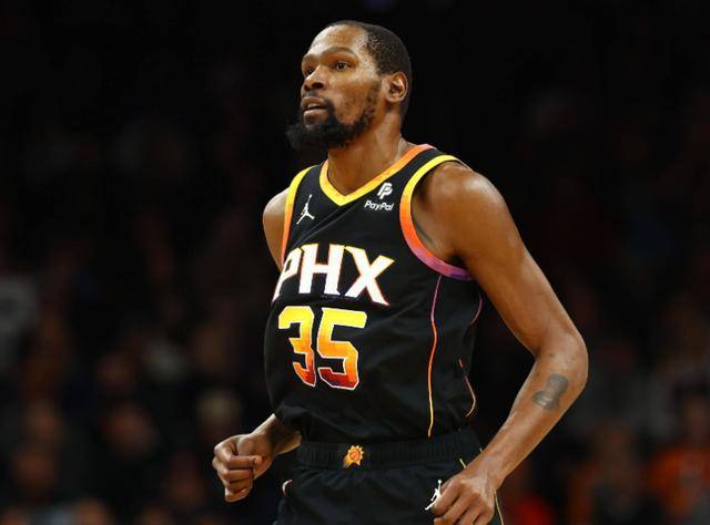 关于NBA常规赛赛程吃紧，新疆广汇国际比赛日迎来里程碑，更衣室稳定，训练强度明显提升的信息